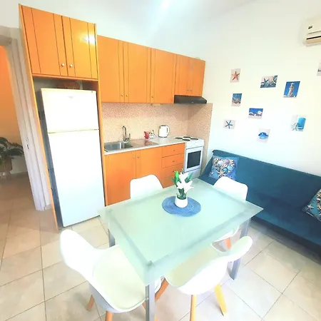 Apartament Faros Lighthouse *